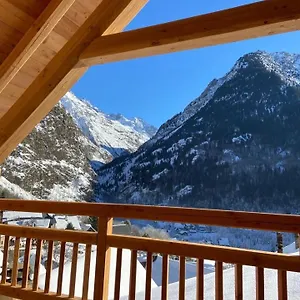  Hébergement de vacances Maison Cluaran